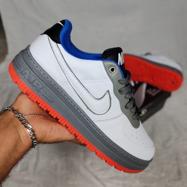 کتانی نایک ایر فورس [Nike Air Force 1 low] اورجینال – رنگ سفید طوسی