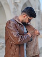 کاپشن چرم قهوه ای روشن داخل تمام خز - Image 2