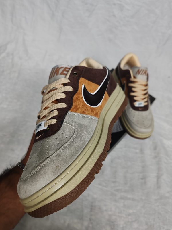 کتانی نایک ایر فورس [Nike Air Force 1 low] اورجینال – رنگ کرم - Image 3